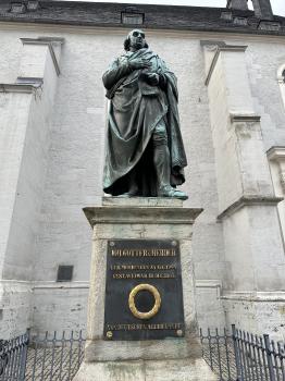 Johann Gottfried Herder (1744-1803) (Statue) (Weimar)